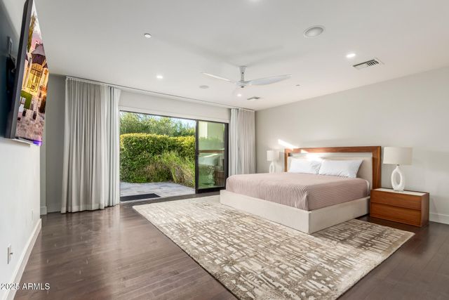 6636 N 48TH Street, Paradise Valley, AZ 85253