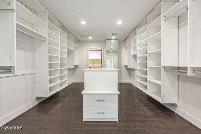 6636 N 48TH Street, Paradise Valley, AZ 85253