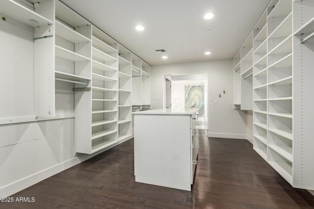 6636 N 48TH Street, Paradise Valley, AZ 85253