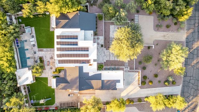 6636 N 48TH Street, Paradise Valley, AZ 85253