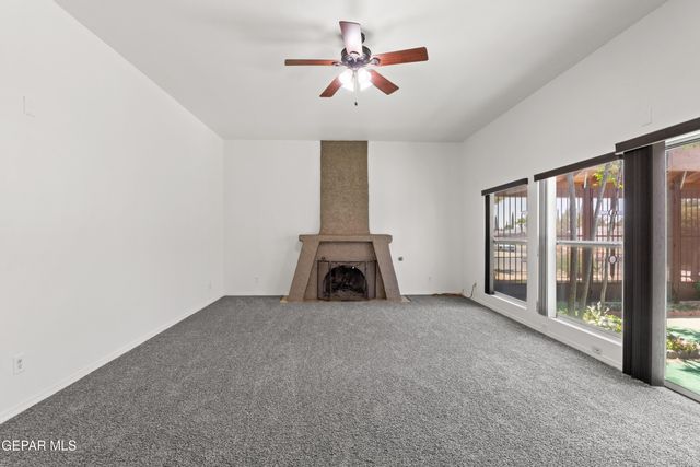 10701 KINROSS Avenue, El Paso, TX 79935