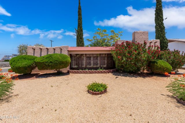 10701 KINROSS Avenue, El Paso, TX 79935