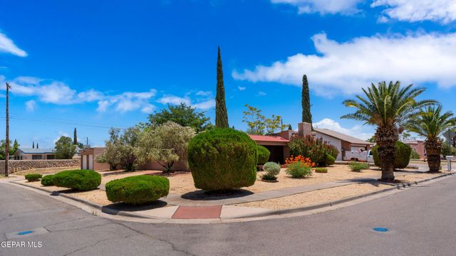 10701 KINROSS Avenue, El Paso, TX 79935