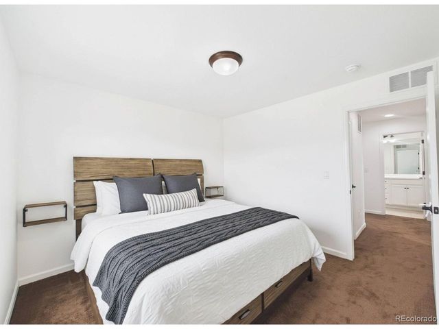 3680 Outcrop Ct, Castle Rock, CO 80108