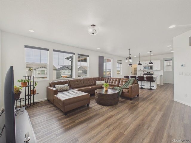 3680 Outcrop Ct, Castle Rock, CO 80108