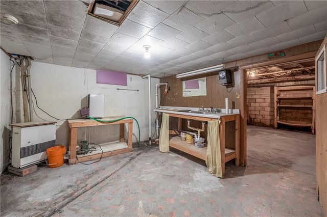 W14827 County Road F, Thorp, WI 54771