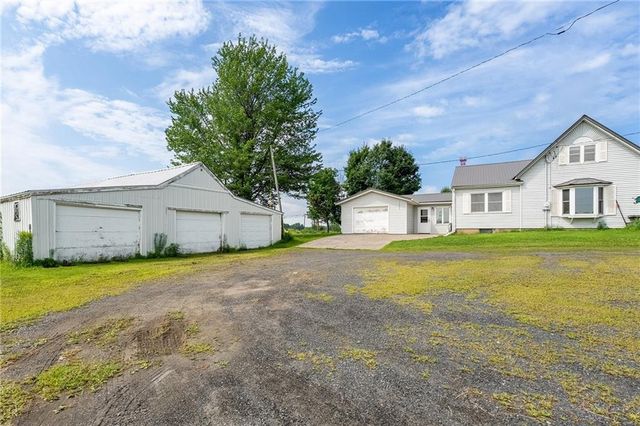W14827 County Road F, Thorp, WI 54771