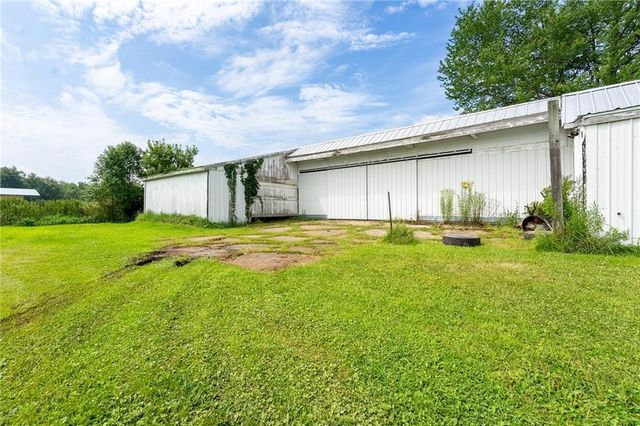 W14827 County Road F, Thorp, WI 54771