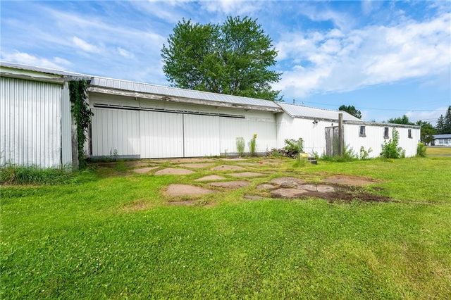 W14827 County Road F, Thorp, WI 54771