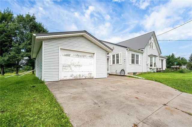 W14827 County Road F, Thorp, WI 54771