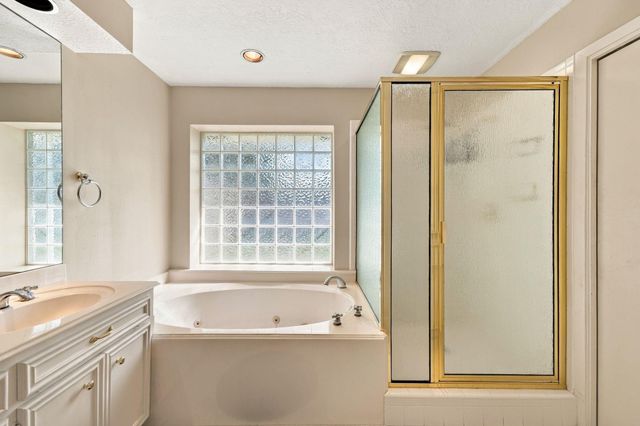 5125 Nina Lee Lane, Houston, TX 77092
