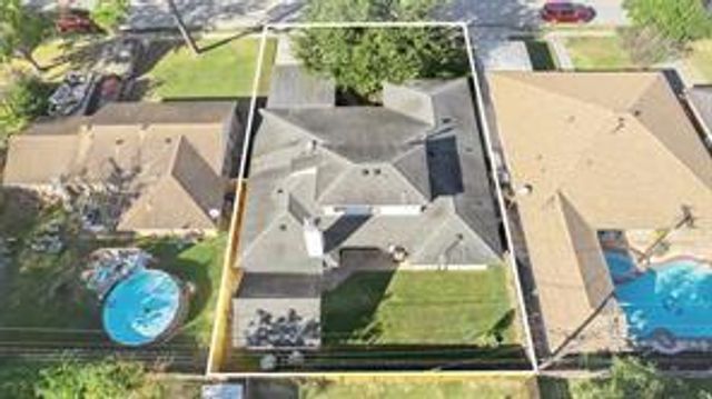 5125 Nina Lee Lane, Houston, TX 77092