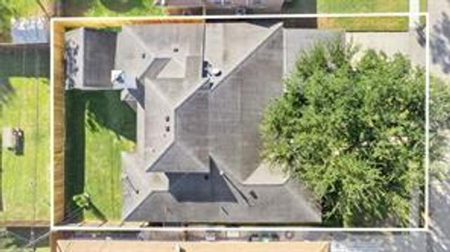 5125 Nina Lee Lane, Houston, TX 77092