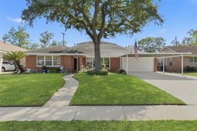 5125 Nina Lee Lane, Houston, TX 77092