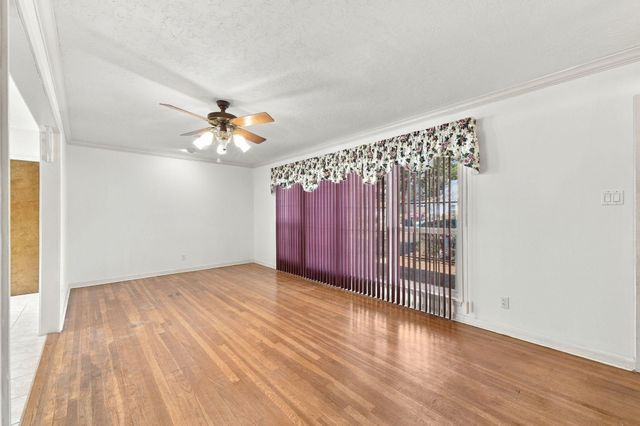 5125 Nina Lee Lane, Houston, TX 77092