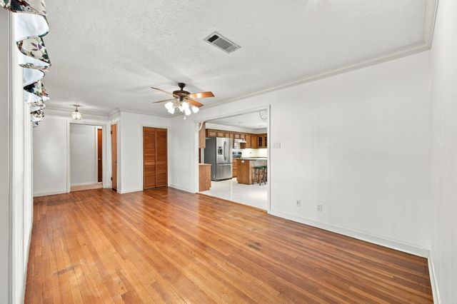 5125 Nina Lee Lane, Houston, TX 77092