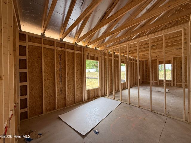 127 Crossvine Street, Selma, NC 27576