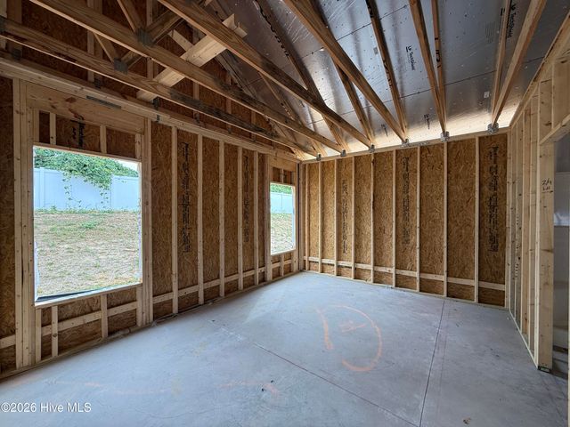 127 Crossvine Street, Selma, NC 27576