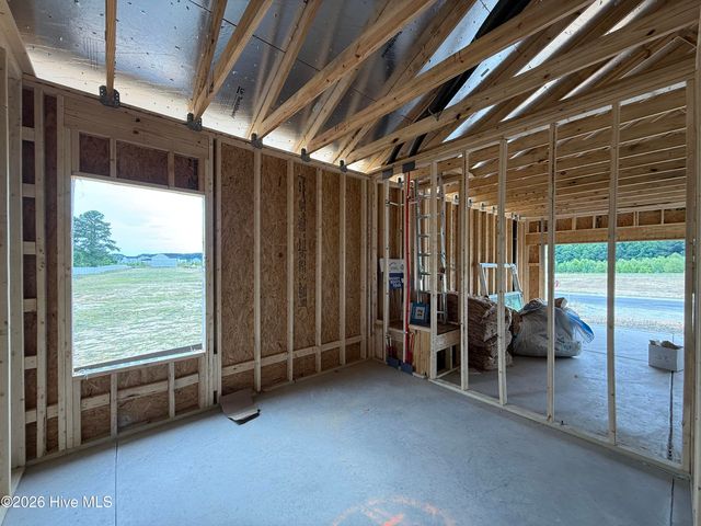 127 Crossvine Street, Selma, NC 27576