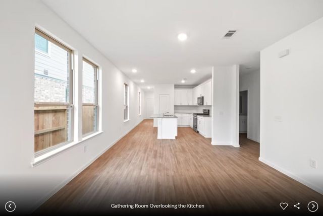 121 Golden Bell WAY, Buda, TX 78610