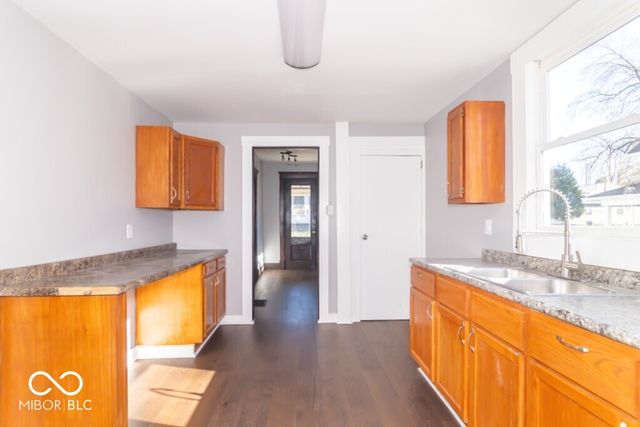 203 S 7th Street, New Castle, IN 47362