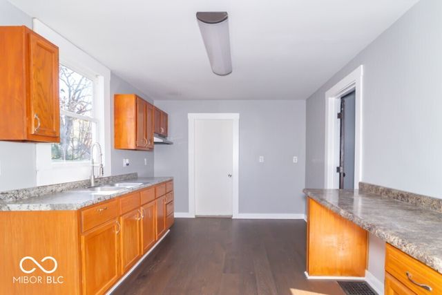 203 S 7th Street, New Castle, IN 47362