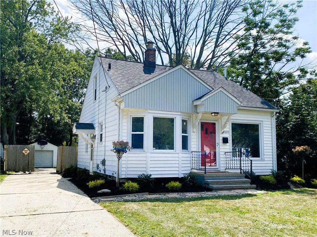 1600 Bond Street, Akron, OH 44313