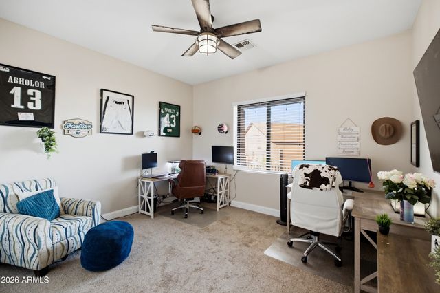 28524 N BRYCE Trail, San Tan Valley, AZ 85144