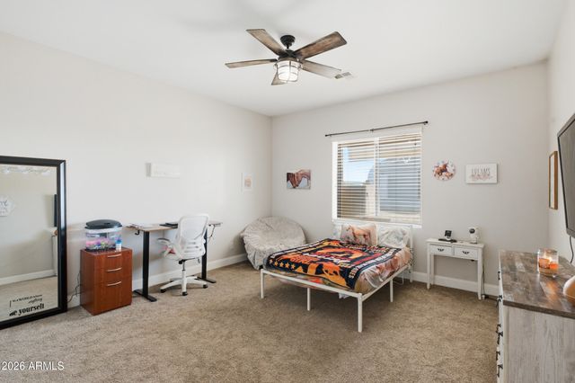 28524 N BRYCE Trail, San Tan Valley, AZ 85144