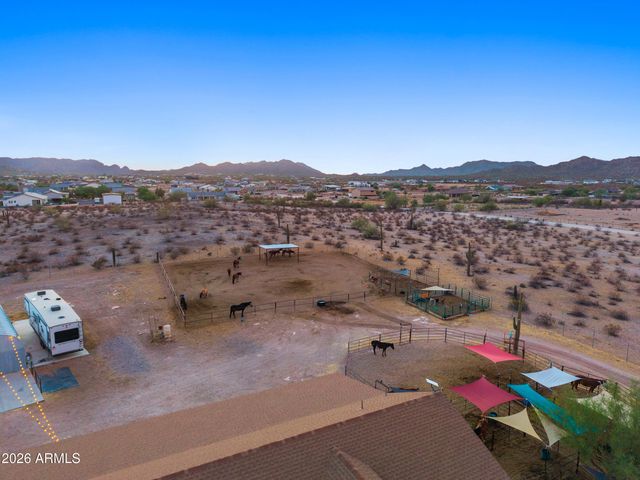 28524 N BRYCE Trail, San Tan Valley, AZ 85144