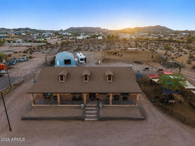 28524 N BRYCE Trail, San Tan Valley, AZ 85144