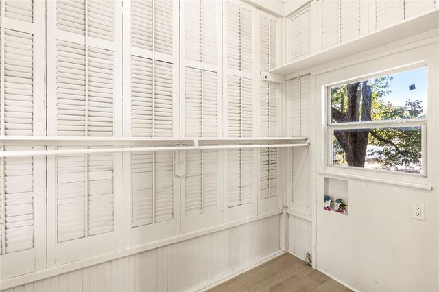3902 Bernardo De Galvez B, Galveston, TX 77550