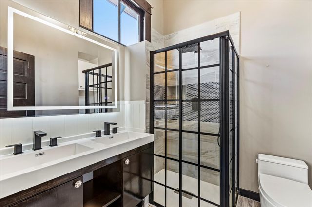 3902 Bernardo De Galvez B, Galveston, TX 77550