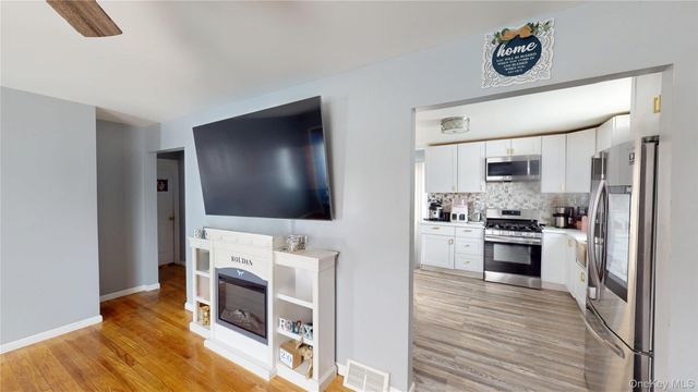 109 Watkins Avenue, Middletown, NY 10940