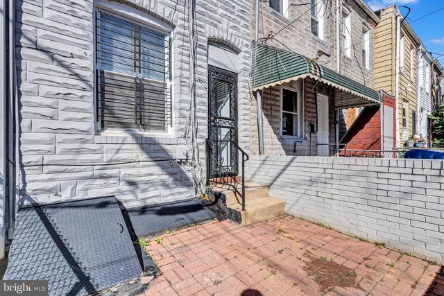 401 N ROBINSON ST, Baltimore, MD 21224