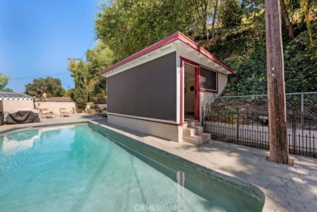 23714 Lawnside Drive, Newhall, CA 91321