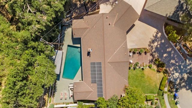 23714 Lawnside Drive, Newhall, CA 91321