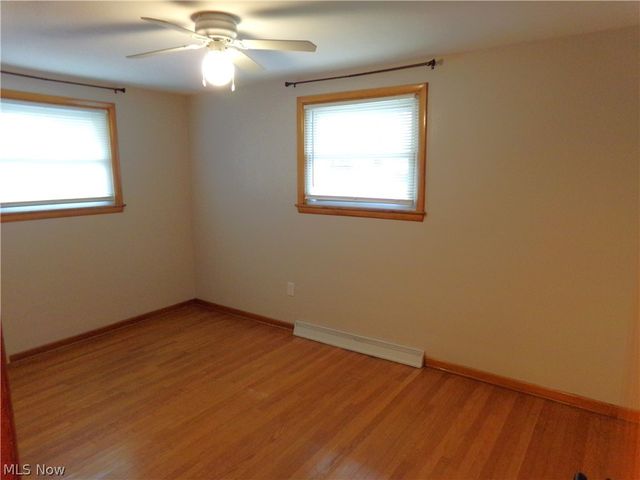 317 Wrexham Avenue SW, Massillon, OH 44646