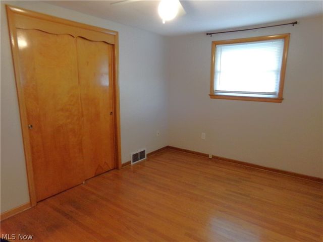 317 Wrexham Avenue SW, Massillon, OH 44646