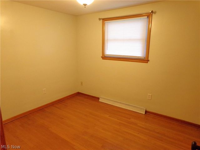 317 Wrexham Avenue SW, Massillon, OH 44646