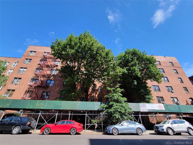 100-10 67 Road 3F, Forest Hills, NY 11375