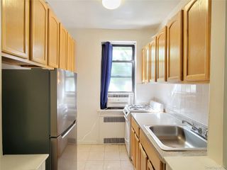 100-10 67 Road 3F, Forest Hills, NY 11375