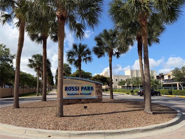 204 3RD STREET W 405, Bradenton, FL 34205