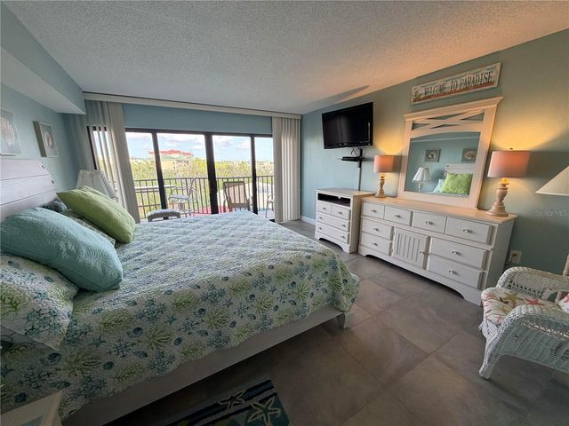 204 3RD STREET W 405, Bradenton, FL 34205