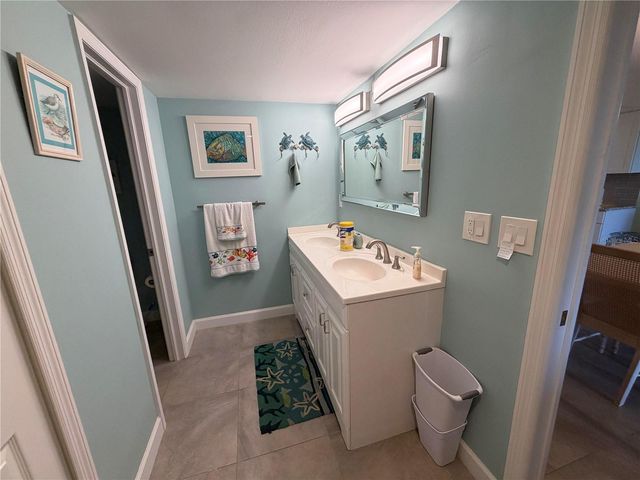 204 3RD STREET W 405, Bradenton, FL 34205