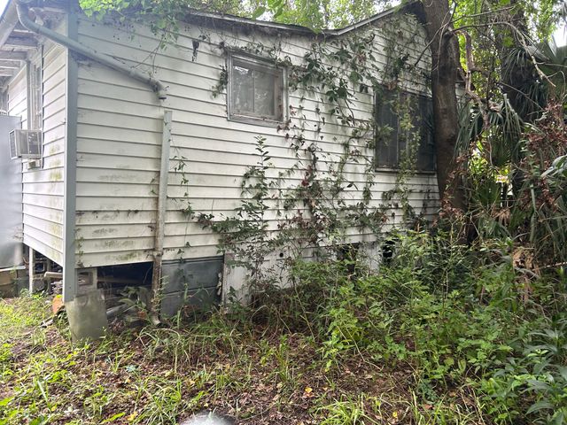 27 Nunan Street, Charleston, SC 29403