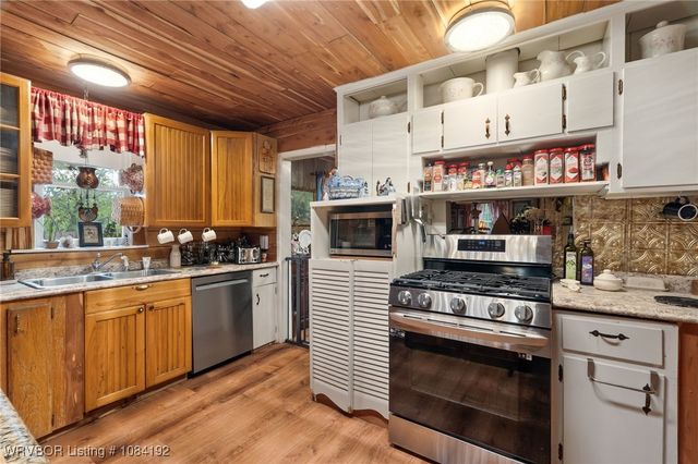 3825 Bloomer Heights, Charleston, AR 72933