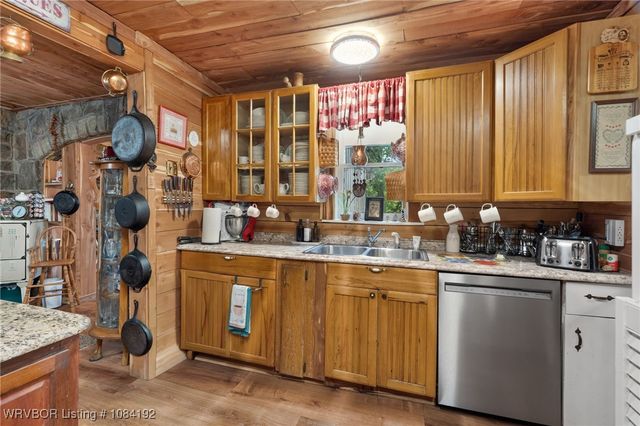 3825 Bloomer Heights, Charleston, AR 72933