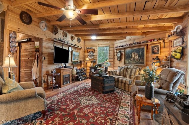 3825 Bloomer Heights, Charleston, AR 72933