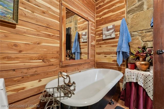 3825 Bloomer Heights, Charleston, AR 72933